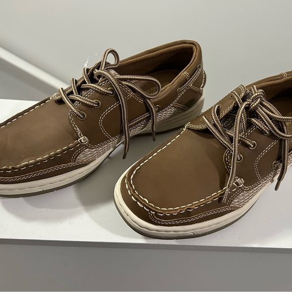 Men's Brown Boat Shoes - Picture 1 of 4